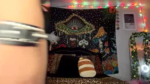 Snapshot of boysdroollx chatting on 02-10-25, 01:14 Puddin online show from 02-10-25, 01:14