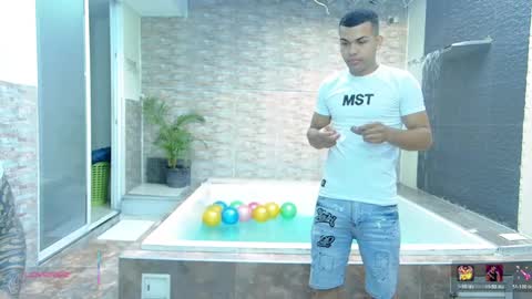 Snapshot of boysgang_sex chatting on 05-09-26, 11:15 Angelo Mark Fernando Taylor online show from 05-09-26, 11:15