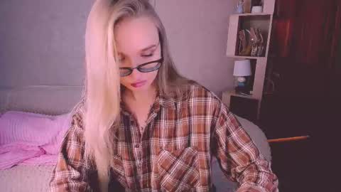 BoysLoveBlondee online show from 01-30-25, 12:06
