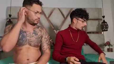 Snapshot of boysonfiree chatting on 10-31-25, 11:44 boysonfiree online show from 10-31-25, 11:44