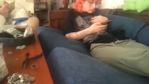 boywithbug online show from 01-28-25, 07:00