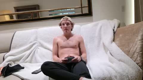 Snapshot of boyyhb chatting on 11-12-25, 08:08 Boyyhb online show from 11-12-25, 08:08