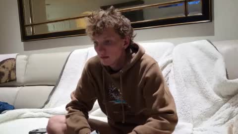 Snapshot of boyyhb chatting on 11-13-25, 12:04 Boyyhb online show from 11-13-25, 12:04