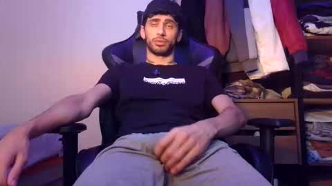 boyzinm2 online show from 06-09-26, 06:47