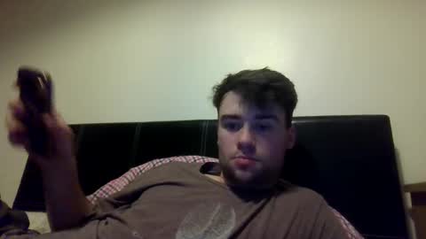 Snapshot of bozoluninss chatting on 02-15-26, 07:10 Jeff online show from 02-15-26, 07:10