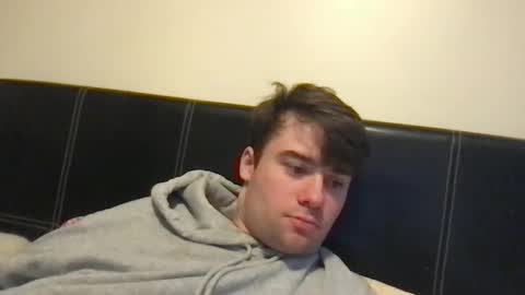 Snapshot of bozoluninss chatting on 03-10-26, 05:18 Jeff online show from 03-10-26, 05:18