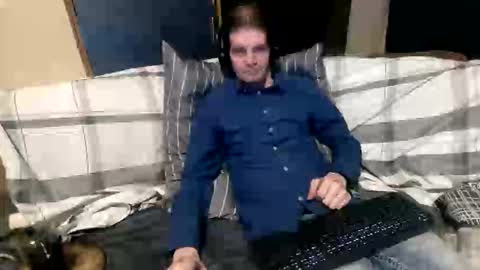 bponie1 online show from 02-22-26, 01:40