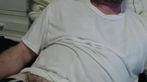 Snapshot of bpw76 chatting on 02-20-25, 10:04 bpw76 online show from 02-20-25, 10:04