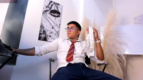 Snapshot of brad_bbc chatting on 12-18-25, 02:06 Brad online show from 12-18-25, 02:06