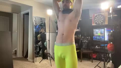 Snapshot of brad_bounce chatting on 10-07-25, 08:17 Brad Ballsy online show from 10-07-25, 08:17