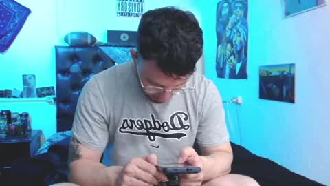 Snapshot of brad_hot_boy chatting on 12-30-24, 03:24 brad hot boy online show from 12-30-24, 03:24