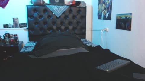 Snapshot of brad_hot_boy chatting on 02-12-25, 05:37 brad hot boy online show from 02-12-25, 05:37