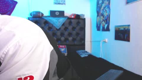 brad hot boy online show from 03-06-25, 03:56