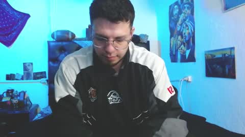 Snapshot of brad_hot_boy chatting on 09-25-25, 02:26 brad hot boy online show from 09-25-25, 02:26