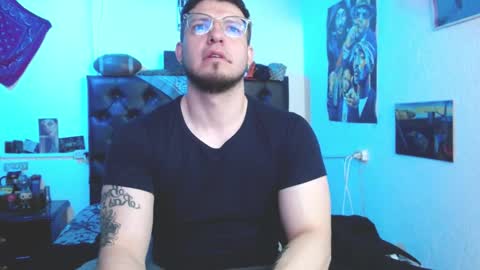 Snapshot of brad_hot_boy chatting on 11-19-25, 03:56 brad hot boy online show from 11-19-25, 03:56