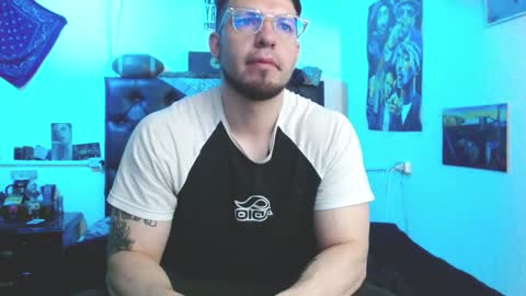 Snapshot of brad_hot_boy chatting on 12-05-25, 03:20 brad hot boy online show from 12-05-25, 03:20