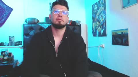 brad hot boy online show from 04-16-26, 03:35