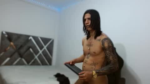 Snapshot of brad_wesley__ chatting on 11-20-25, 09:58 Brad online show from 11-20-25, 09:58