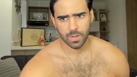 bradleymartin7 online show from 02-12-25, 10:26