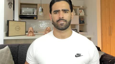 bradleymartin7 online show from 10-15-25, 08:09