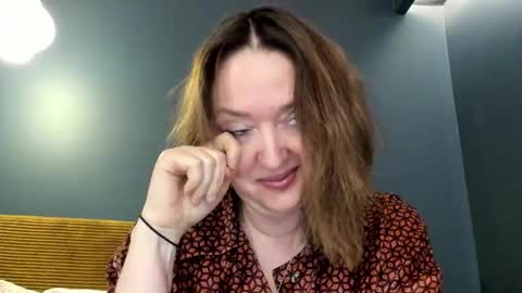 Snapshot of braingirl chatting on 02-22-26, 08:51 I see you X-twitter its braingirl online show from 02-22-26, 08:51