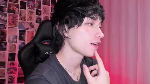 Snapshot of brand741 chatting on 10-13-25, 06:13 Brand online show from 10-13-25, 06:13