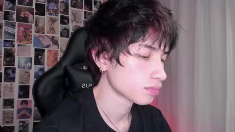 Snapshot of brand741 chatting on 10-17-25, 05:54 Brand online show from 10-17-25, 05:54