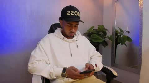 Brand  online show from 04-26-26, 12:14