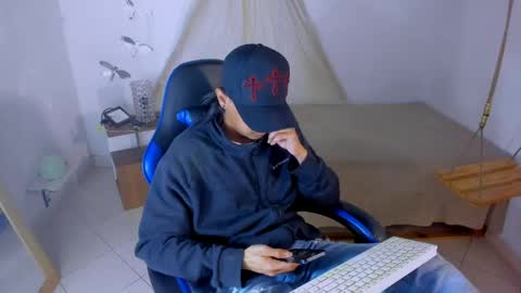 B R A N D online show from 04-25-26, 01:41