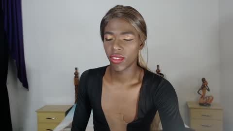 Snapshot of brandi_ross_ chatting on 12-20-24, 08:45 Brandy online show from 12-20-24, 08:45