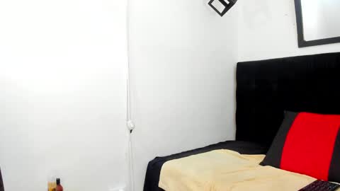 Snapshot of brandi_ross_ chatting on 01-06-25, 07:24 Brandy online show from 01-06-25, 07:24