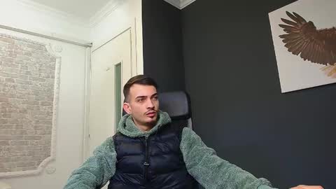 BrandonTateX online show from 01-24-25, 09:06