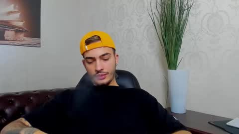 BrandonTateX online show from 11-06-25, 10:38