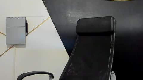 BrandonTateX online show from 04-25-26, 08:28