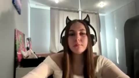 Eva online show from 03-15-26, 10:43