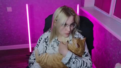 Snapshot of brandy__stars chatting on 01-10-25, 02:46 Belle online show from 01-10-25, 02:46