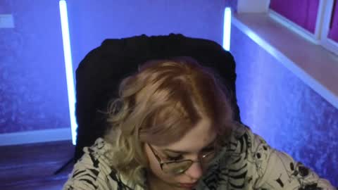 Snapshot of brandy__stars chatting on 01-15-25, 02:49 Belle online show from 01-15-25, 02:49