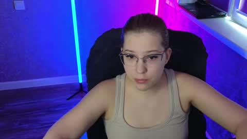 Snapshot of brandy__stars chatting on 02-24-25, 05:11 Belle online show from 02-24-25, 05:11