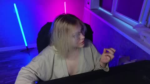 Snapshot of brandy__stars chatting on 03-03-25, 01:53 Belle online show from 03-03-25, 01:53