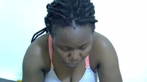 Snapshot of brandy_beby chatting on 11-26-25, 11:44 Brandy online show from 11-26-25, 11:44