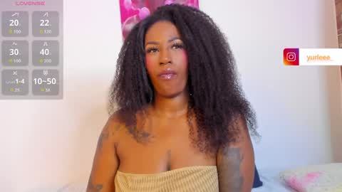 Snapshot of brandy_brow chatting on 06-05-26, 12:17 brandy Independent model online show from 06-05-26, 12:17