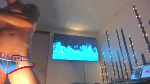 Instagram             twitter BRAN LOPEZ  online show from 09-26-25, 05:33