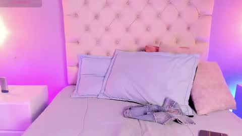   online show from 12-04-24, 12:36