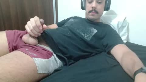 brasilianonca online show from 05-01-26, 07:35