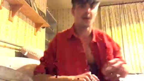 Bratdownunder online show from 12-26-24, 07:27