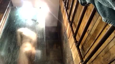 Bratdownunder online show from 01-14-25, 07:17