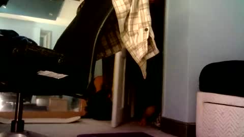 Bratdownunder online show from 10-25-25, 03:36