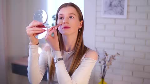 Snapshot of brave_journey chatting on 03-03-25, 12:27 Eli online show from 03-03-25, 12:27