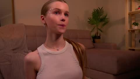 Snapshot of brave_journey chatting on 03-07-25, 11:38 Eli online show from 03-07-25, 11:38