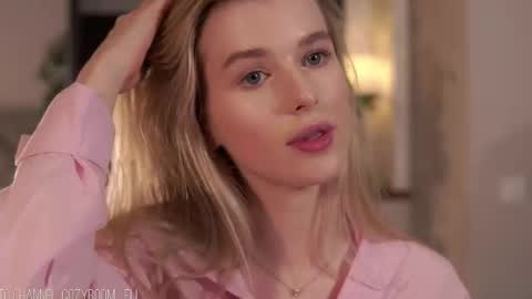 Snapshot of brave_journey chatting on 10-16-25, 06:20 Eli online show from 10-16-25, 06:20